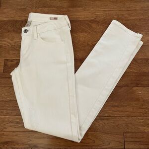Arizona Jean Company white skinny jeans
